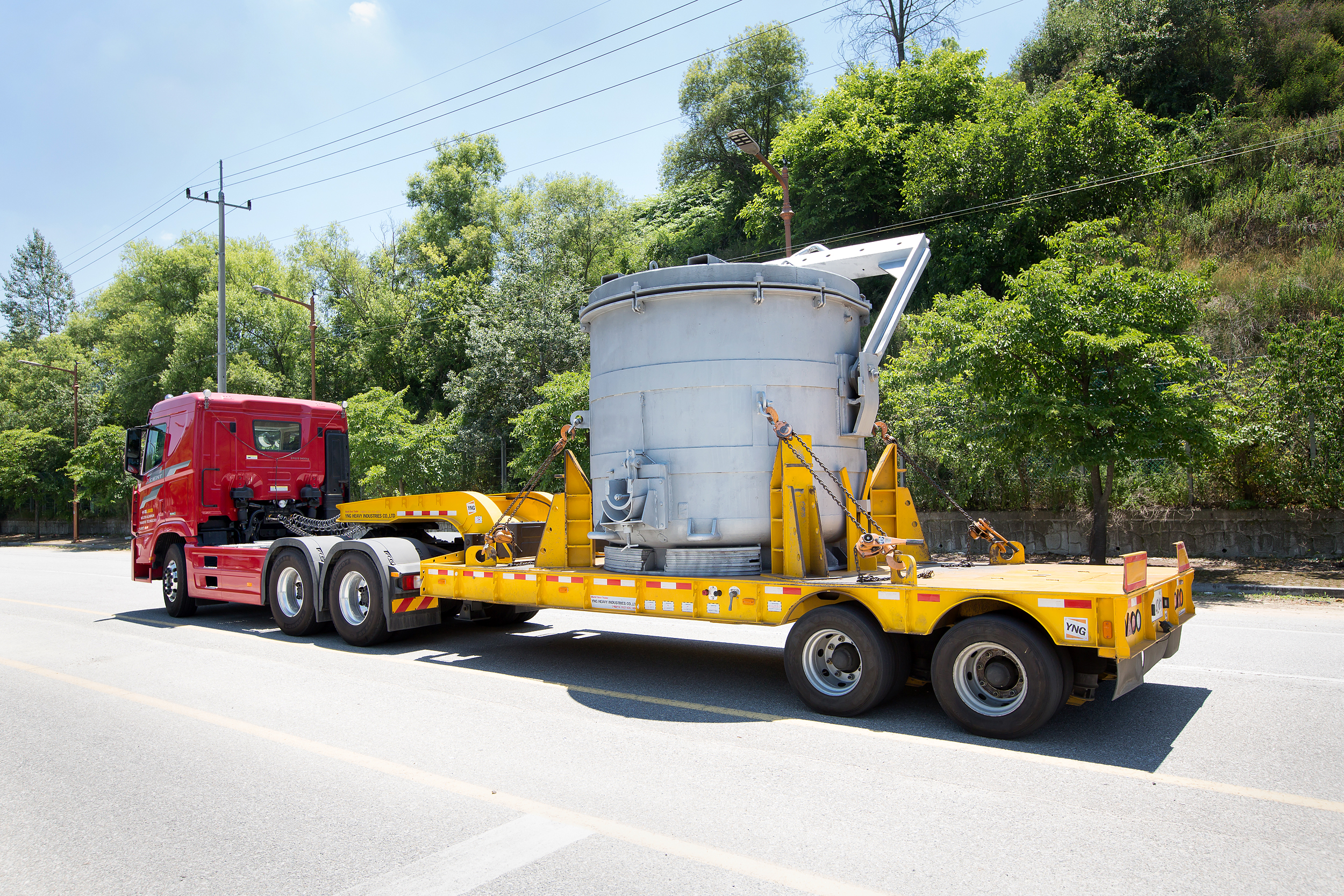 알루미늄 몰튼 이송차량